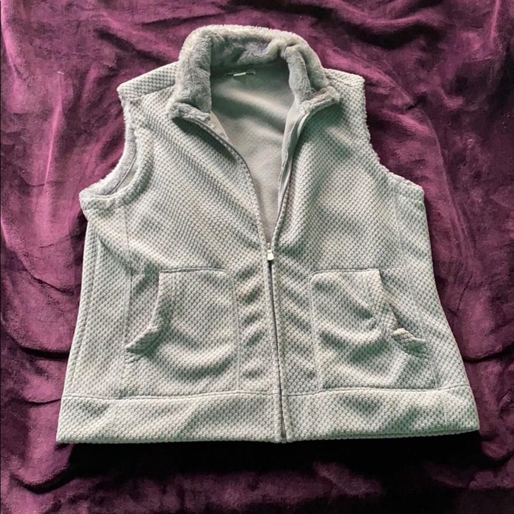 Sweater Vest